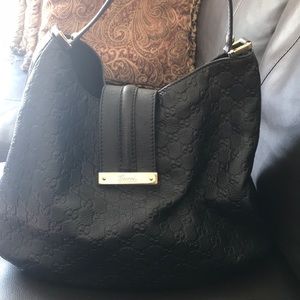 Gucci shoulder bag gg leather black. Excellent con